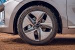 Hyundai IONIQ hybrid 2019 года (UK)
